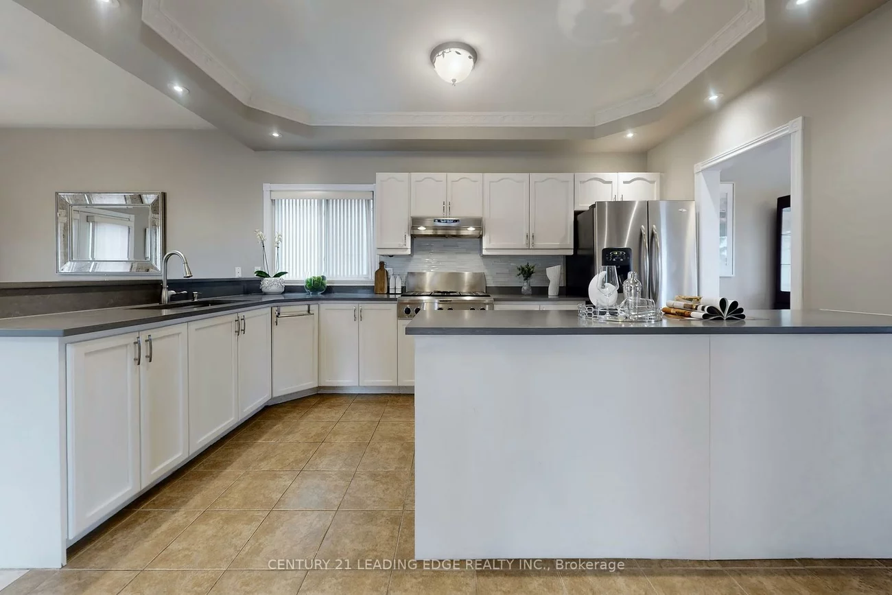14, La Maria, Vellore Village, Vaughan
