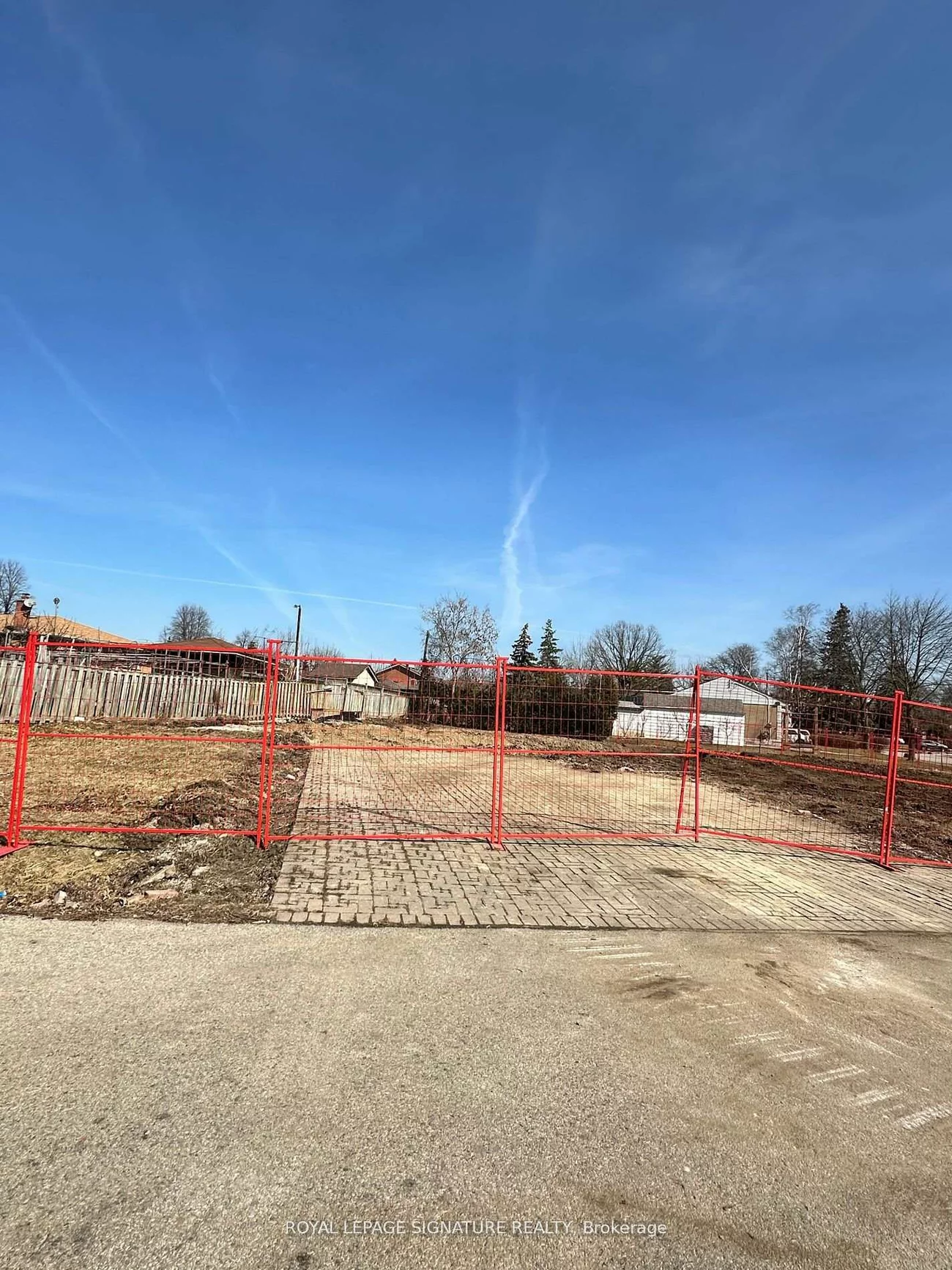 88-A, Hurricane, West Woodbridge, Vaughan