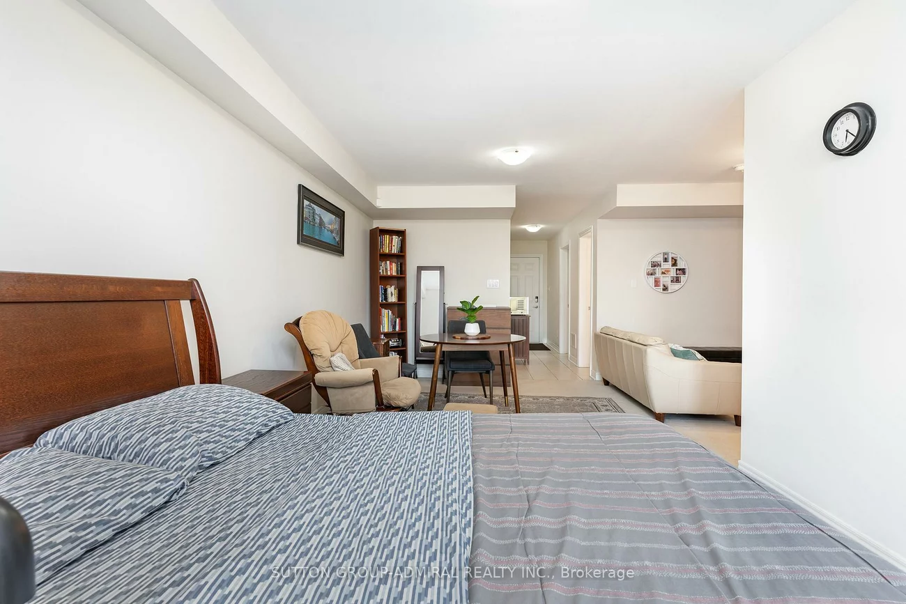 32, Grand Trunk, Patterson, Vaughan