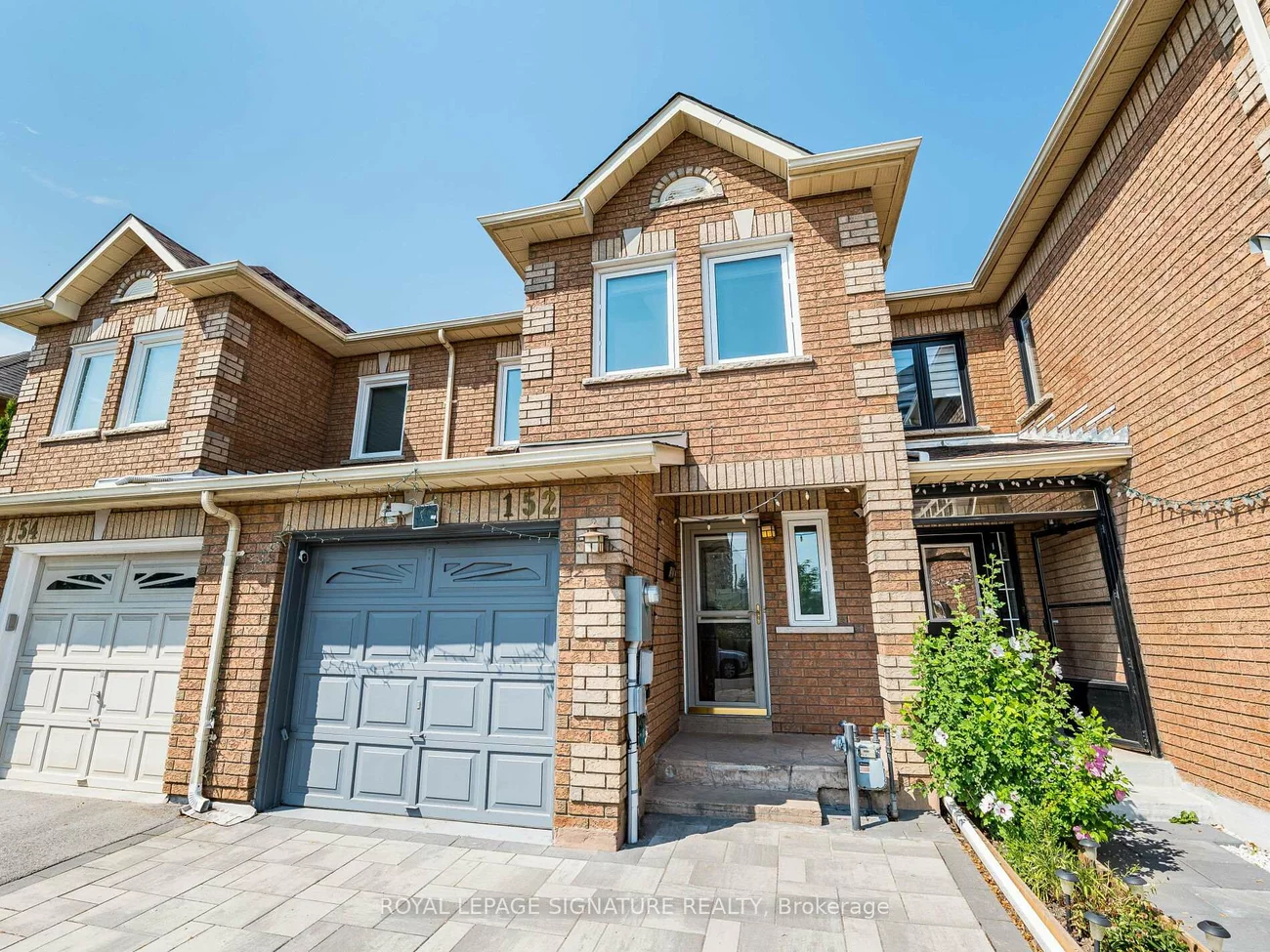 152, Lindenshire, Maple, Vaughan