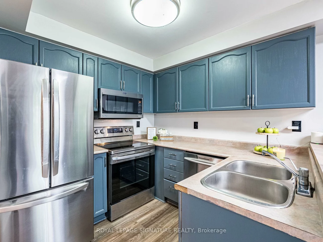 152, Lindenshire, Maple, Vaughan