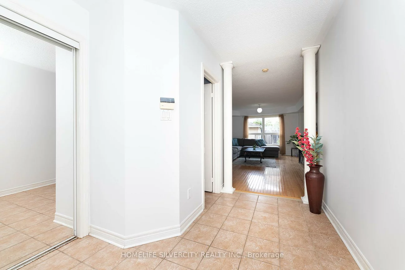 182, Tierra, Vellore Village, Vaughan