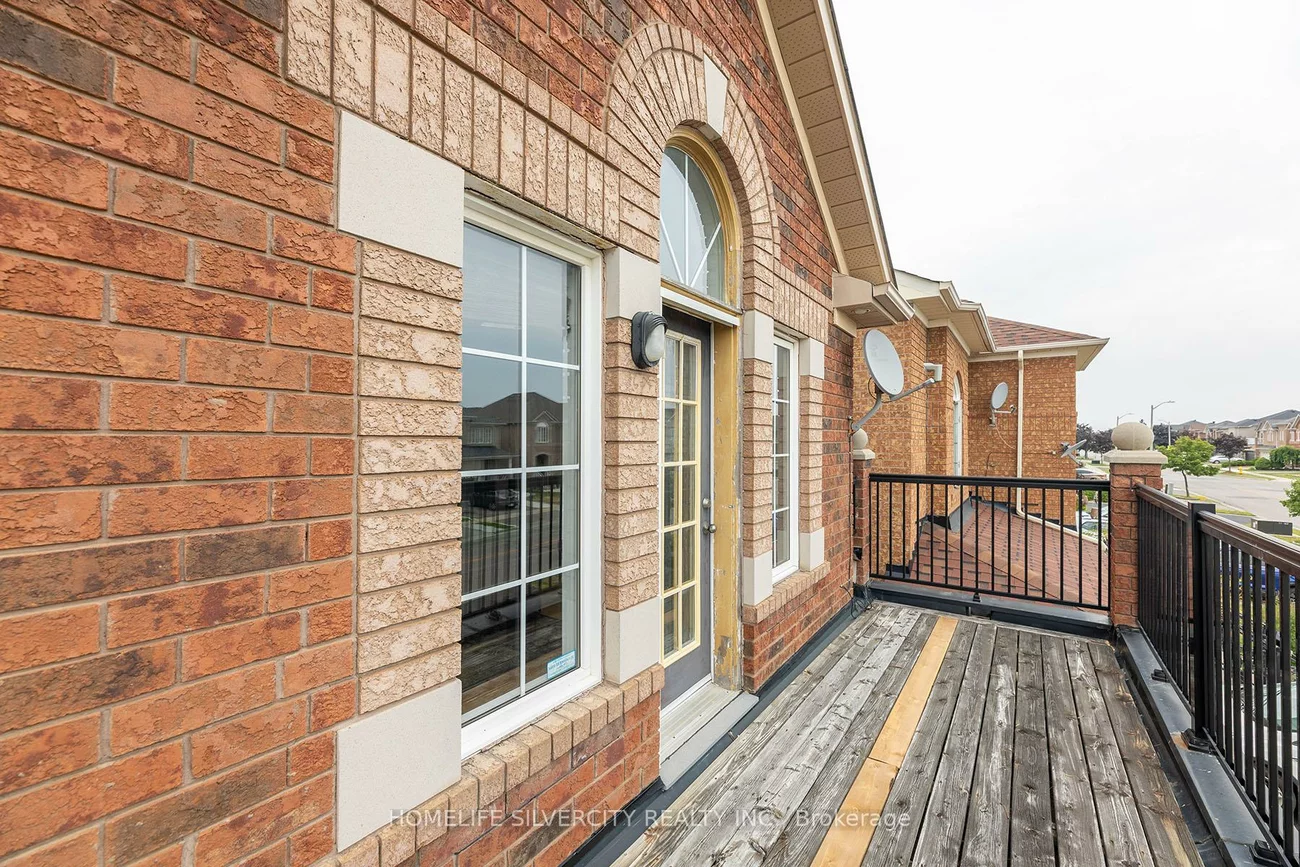 182, Tierra, Vellore Village, Vaughan