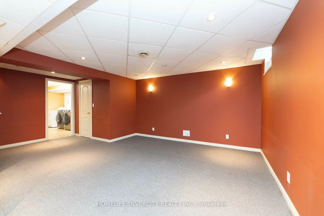 182, Tierra, Vellore Village, Vaughan