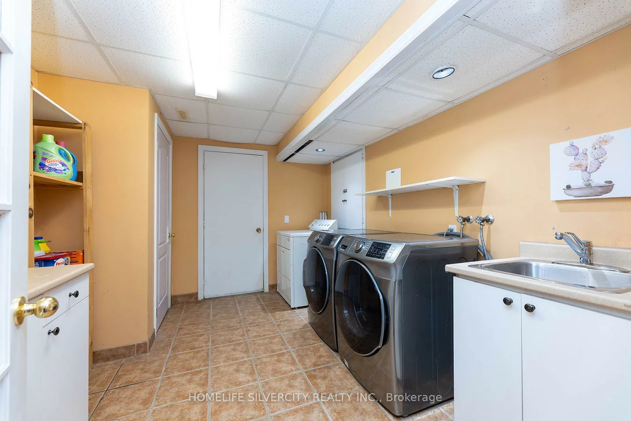 182, Tierra, Vellore Village, Vaughan