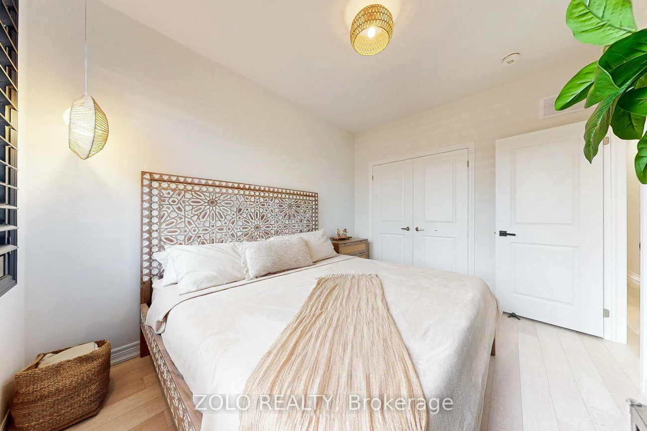 576, Barons, Kleinburg, Vaughan