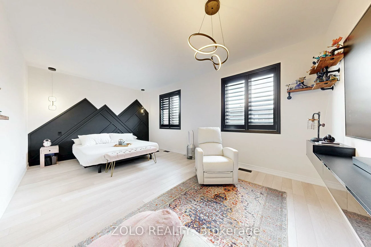 576, Barons, Kleinburg, Vaughan