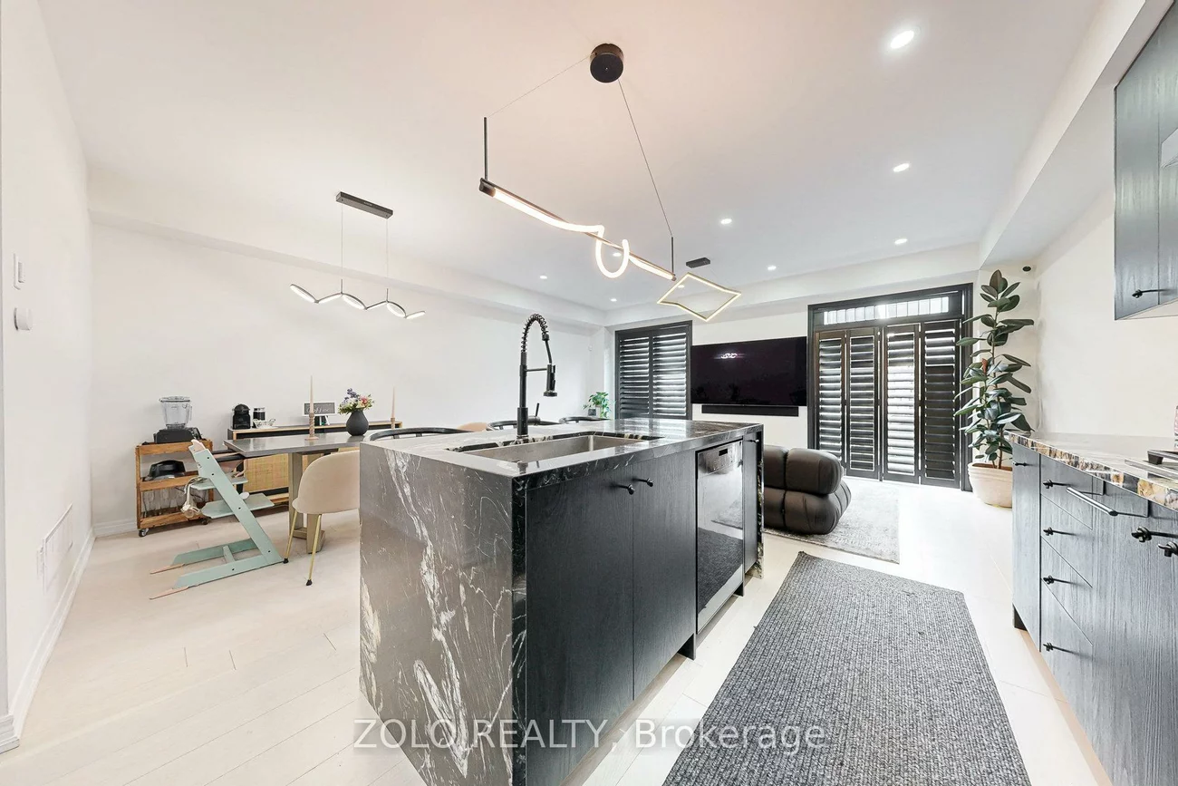 576, Barons, Kleinburg, Vaughan