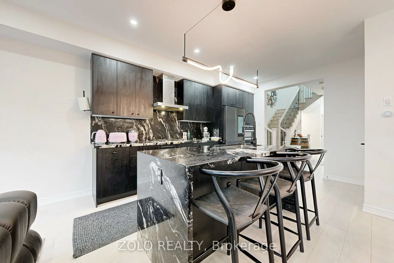 576, Barons, Kleinburg, Vaughan
