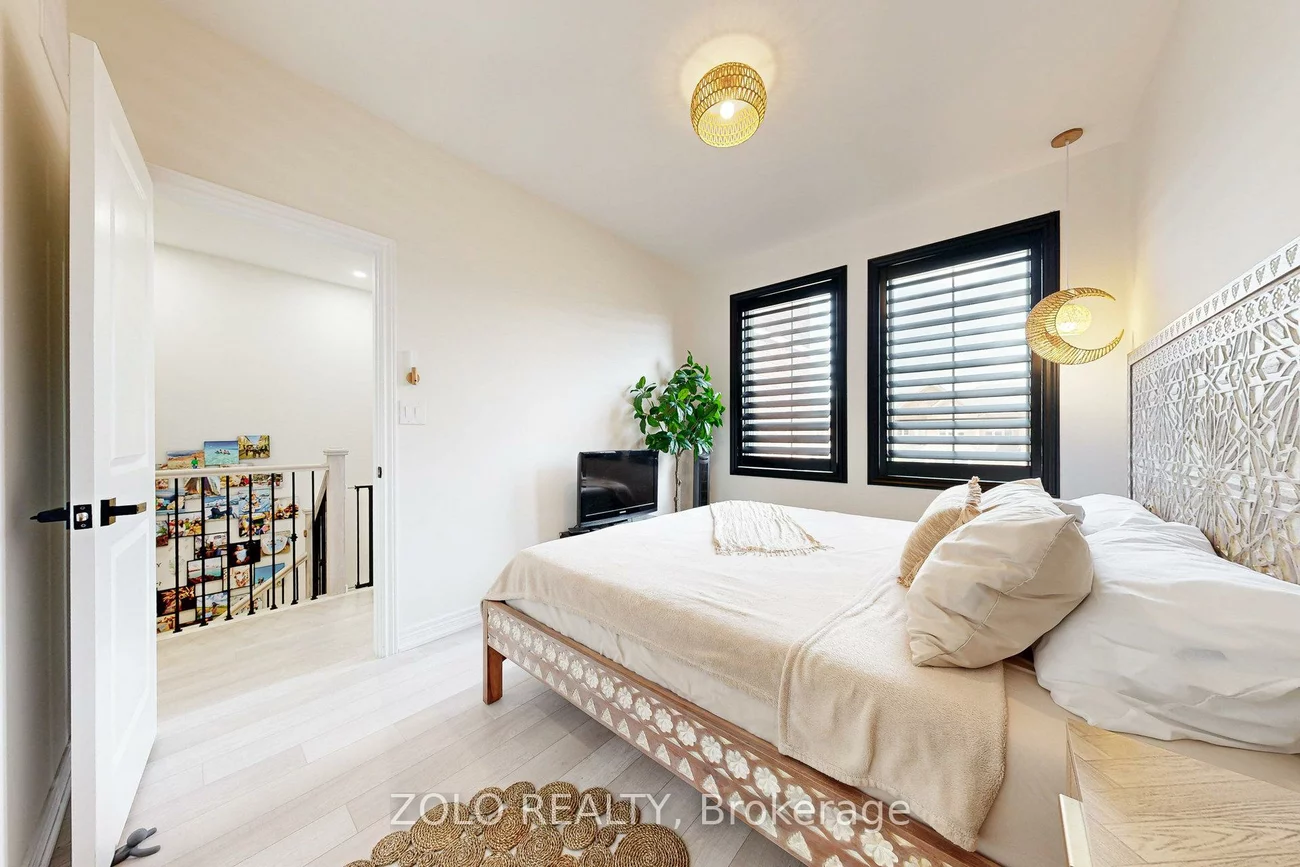 576, Barons, Kleinburg, Vaughan