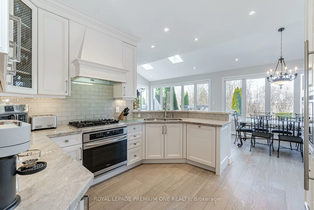60, JULIA VALENTINA, Sonoma Heights, Vaughan