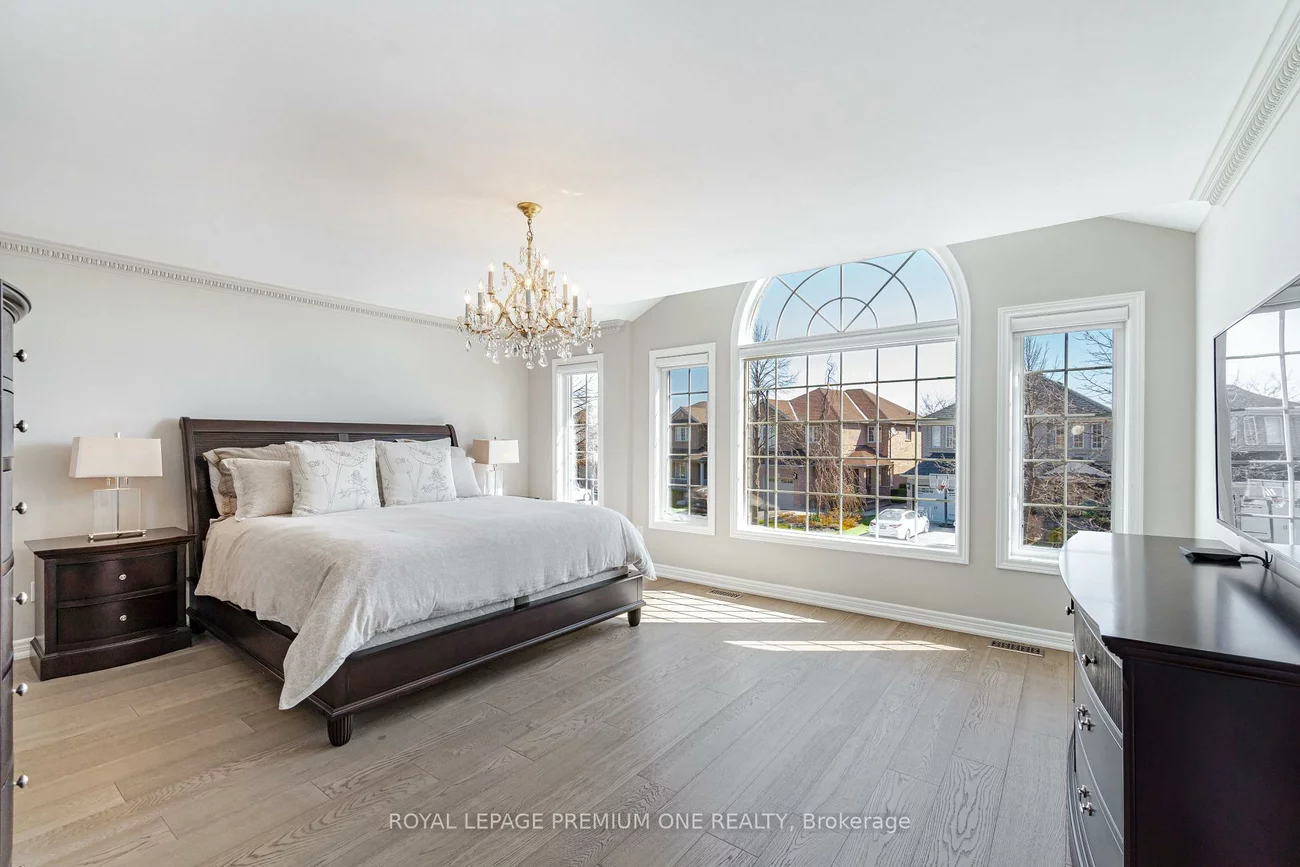 60, JULIA VALENTINA, Sonoma Heights, Vaughan