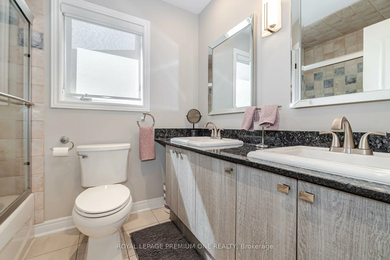 60, JULIA VALENTINA, Sonoma Heights, Vaughan