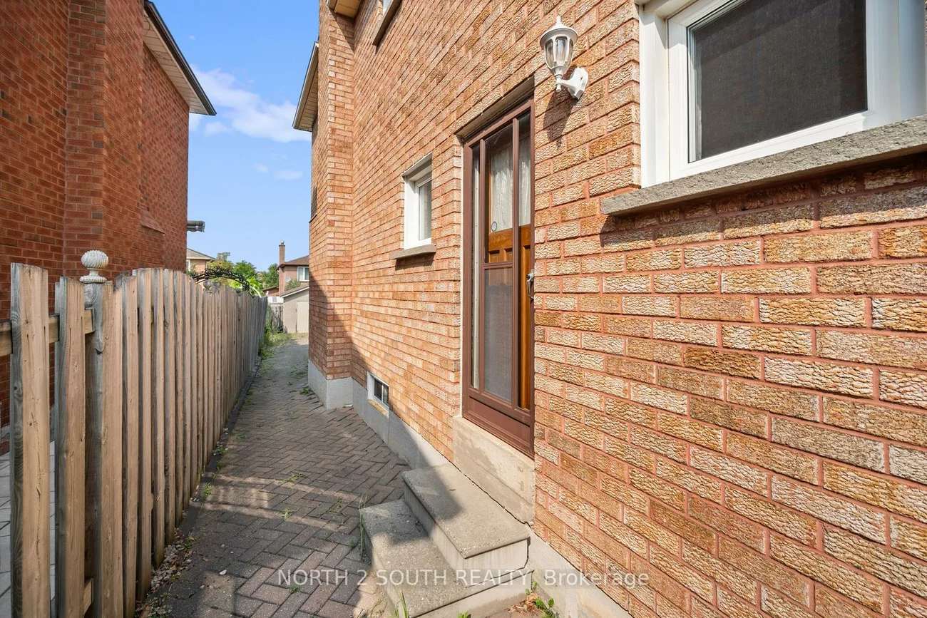 8391, Martin Grove, West Woodbridge, Vaughan