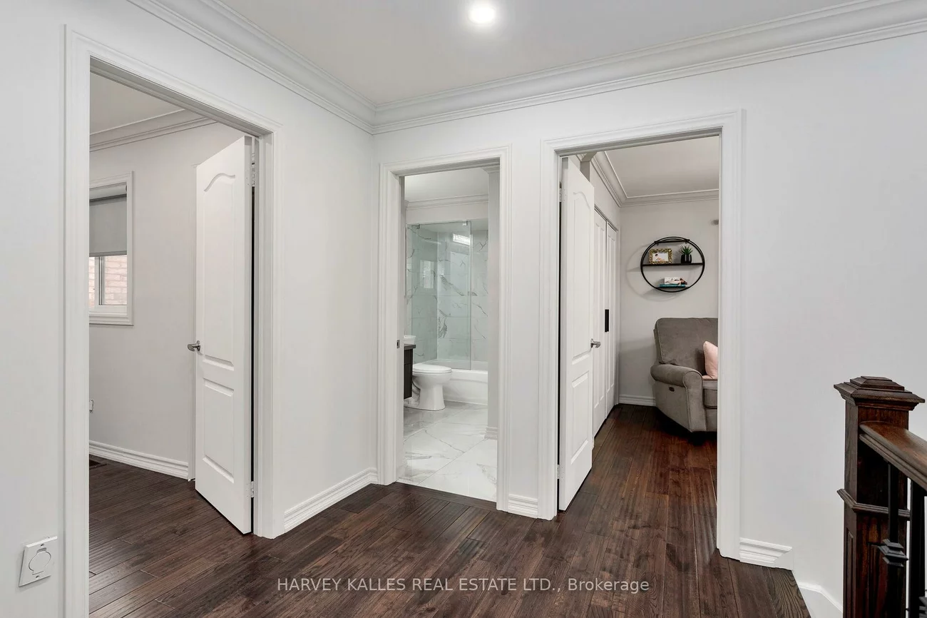 30, Bluewater, Vellore Village, Vaughan