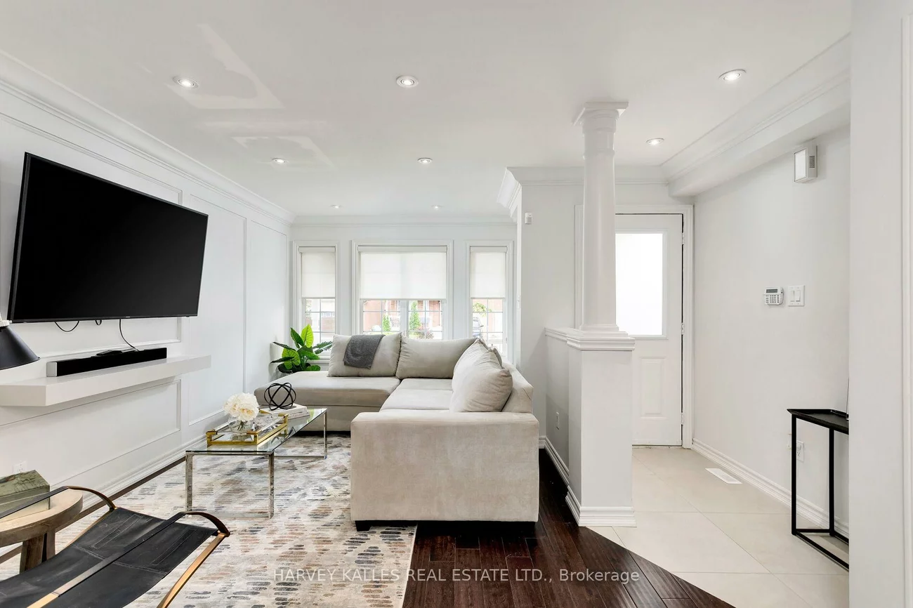 30, Bluewater, Vellore Village, Vaughan