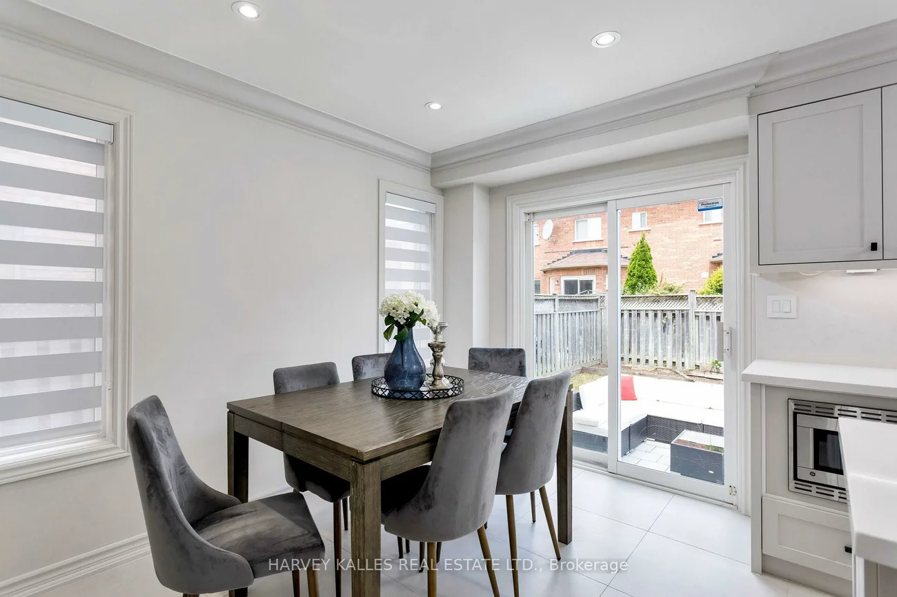 30, Bluewater, Vellore Village, Vaughan