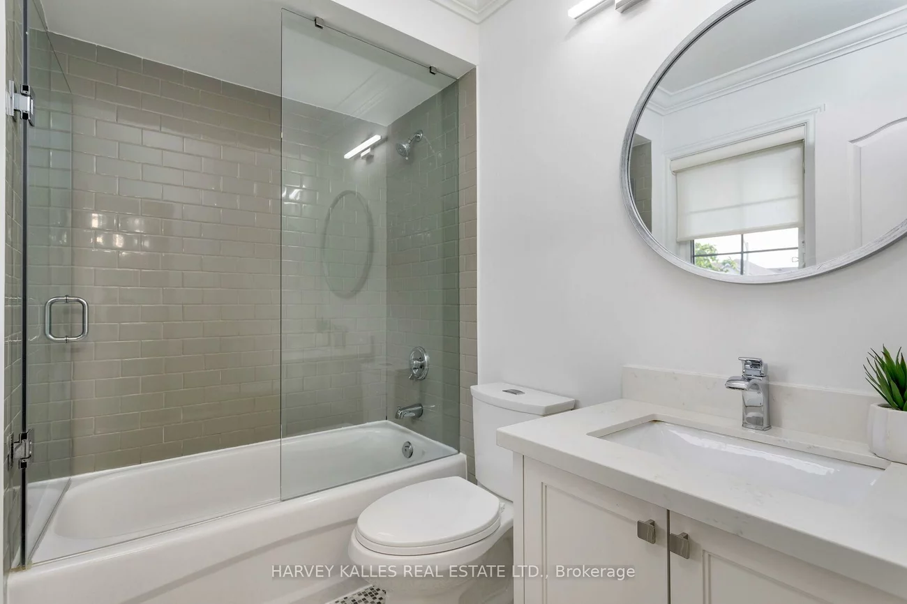 30, Bluewater, Vellore Village, Vaughan