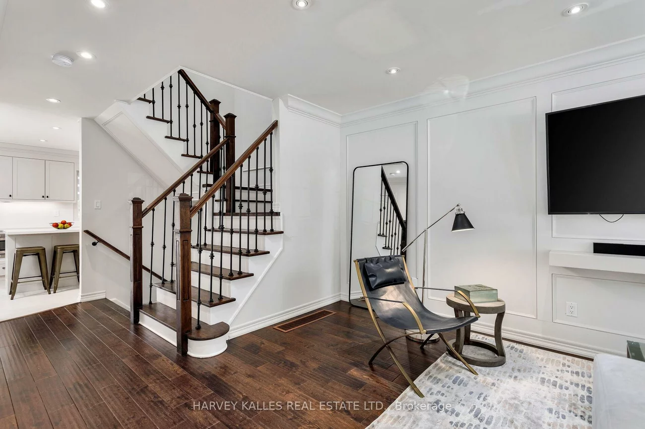 30, Bluewater, Vellore Village, Vaughan