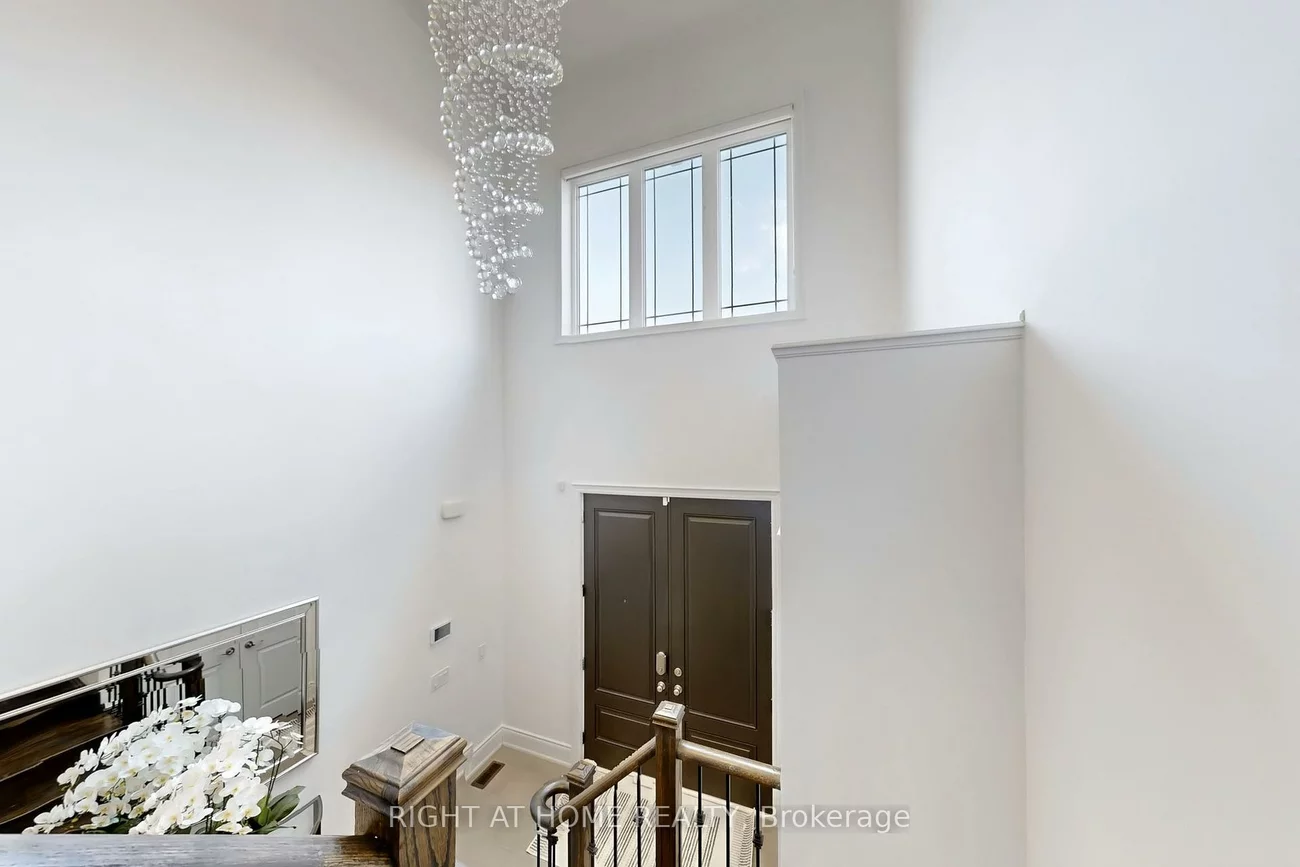 18, Condor, Kleinburg, Vaughan