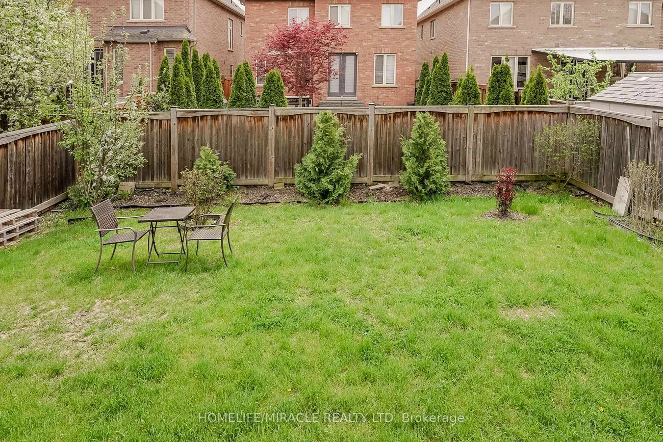 19, Wardlaw, Vellore Village, Vaughan