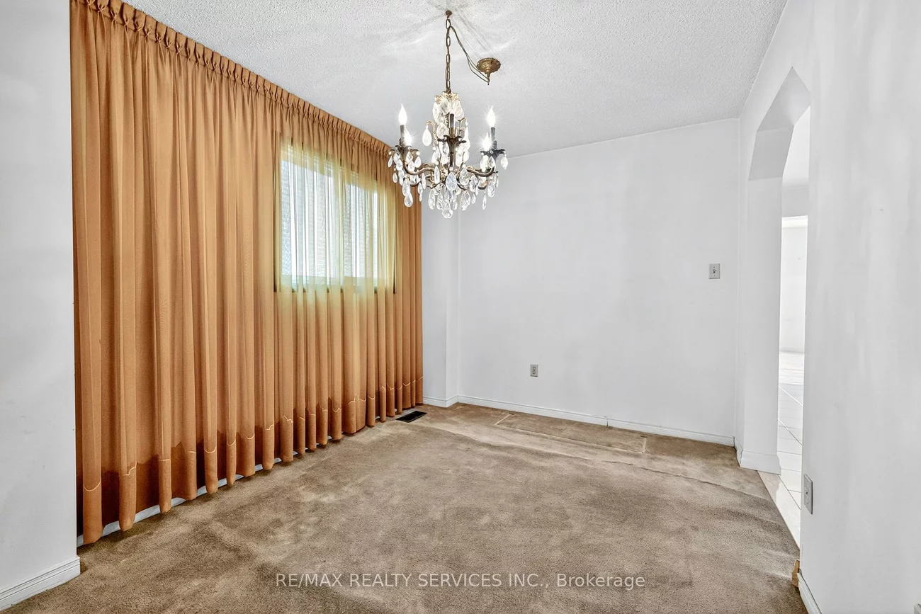 87, Birch Meadow, East Woodbridge, Vaughan