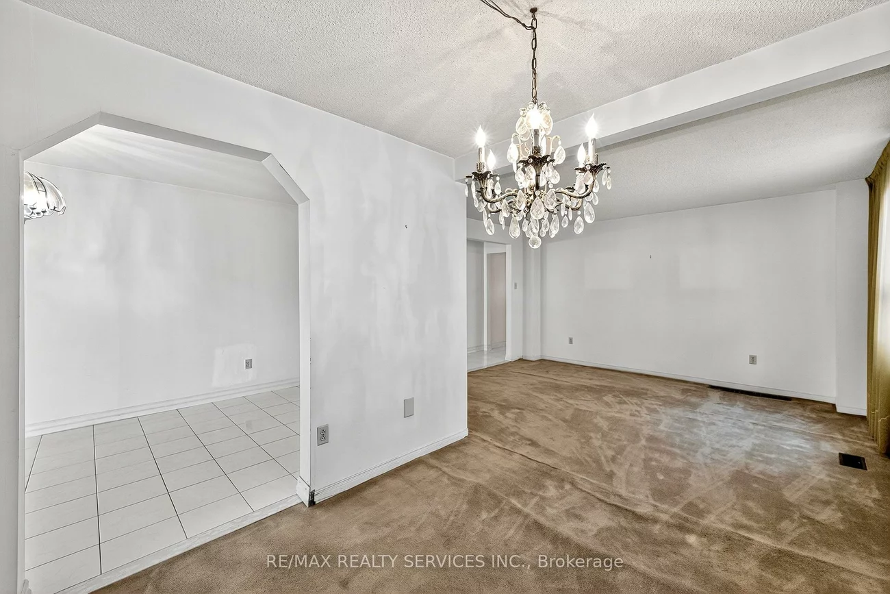 87, Birch Meadow, East Woodbridge, Vaughan
