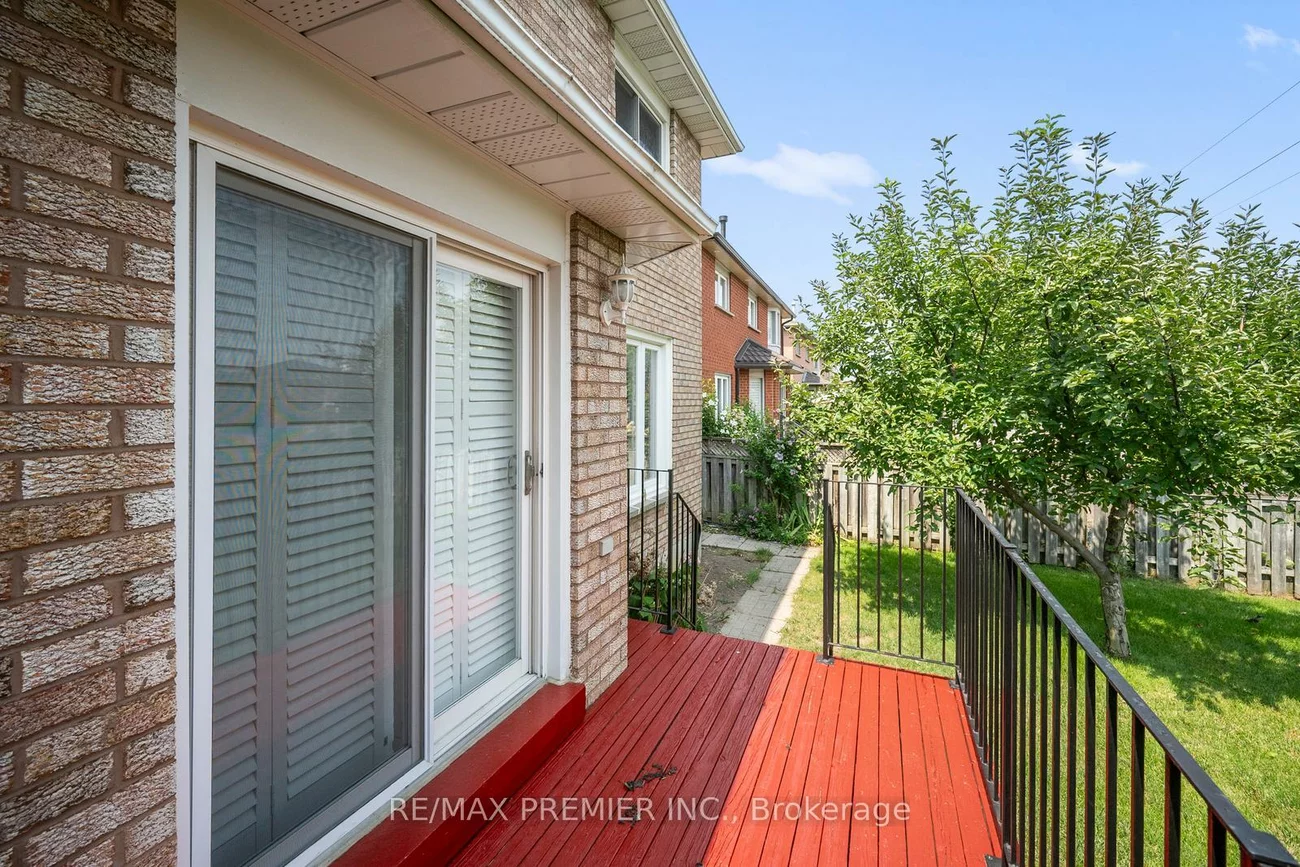 258, Mapes, West Woodbridge, Vaughan