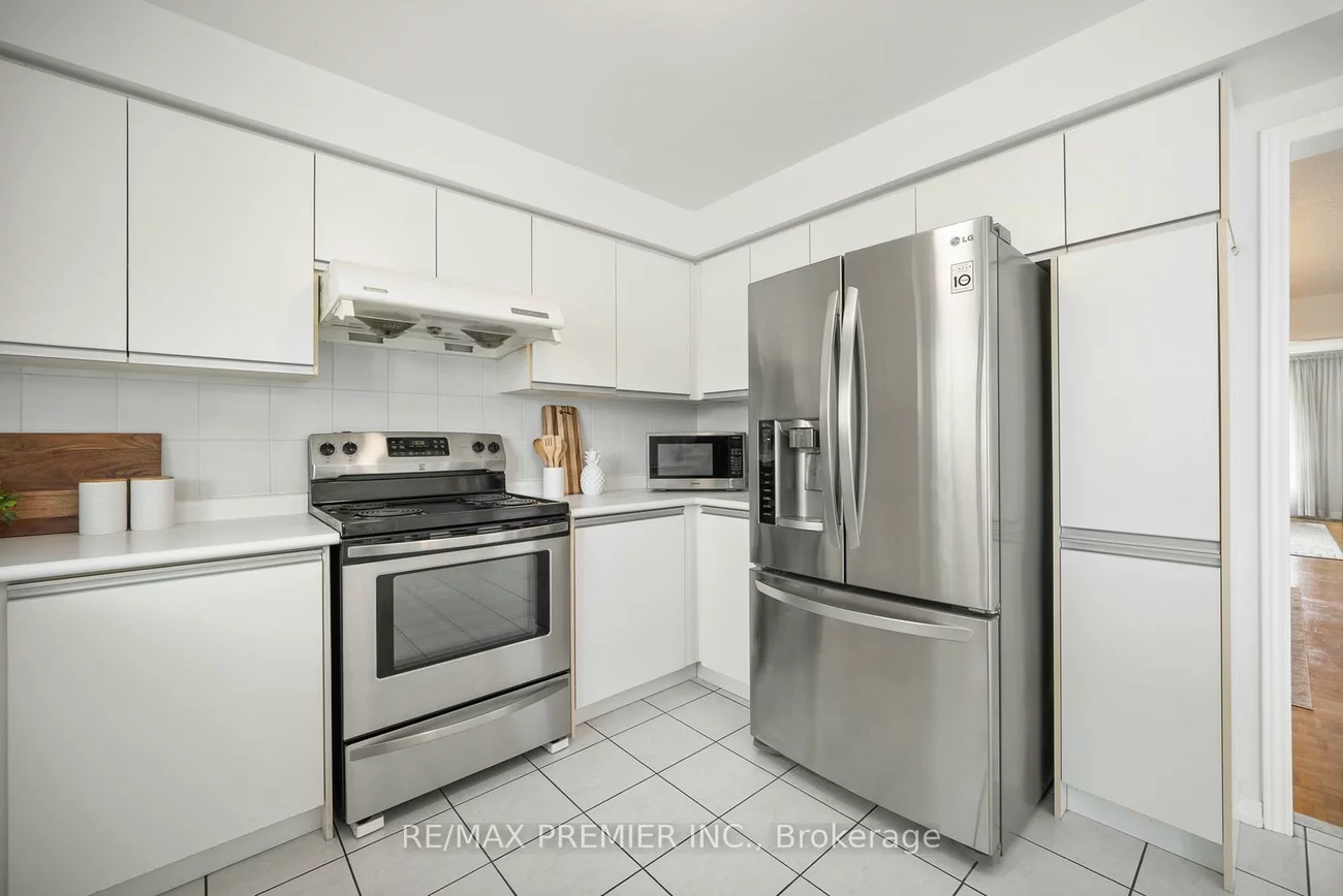 258, Mapes, West Woodbridge, Vaughan
