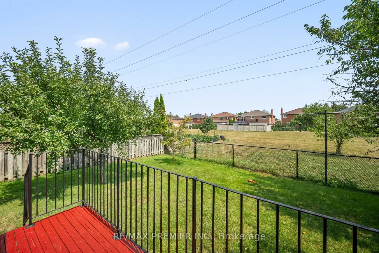 258, Mapes, West Woodbridge, Vaughan