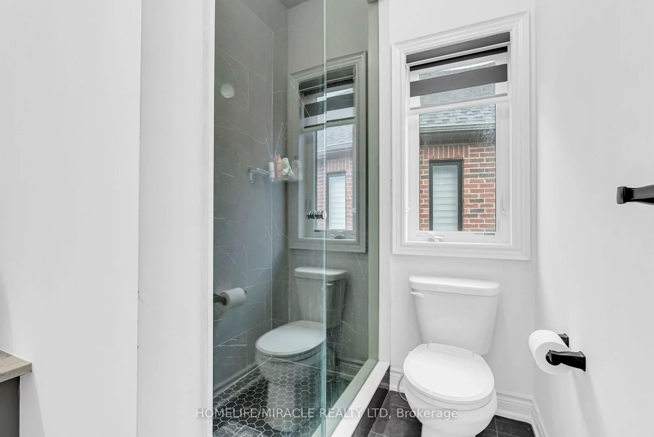 9, Galen, Kleinburg, Vaughan