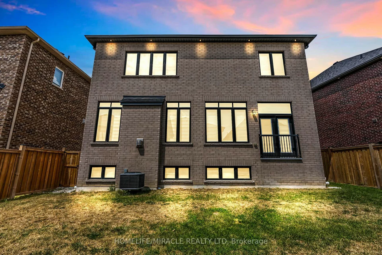9, Galen, Kleinburg, Vaughan