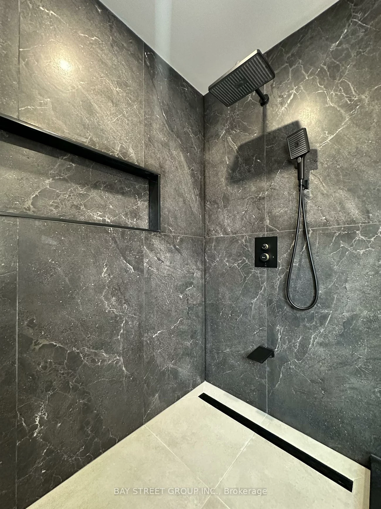 7, San Marko, East Woodbridge, Vaughan