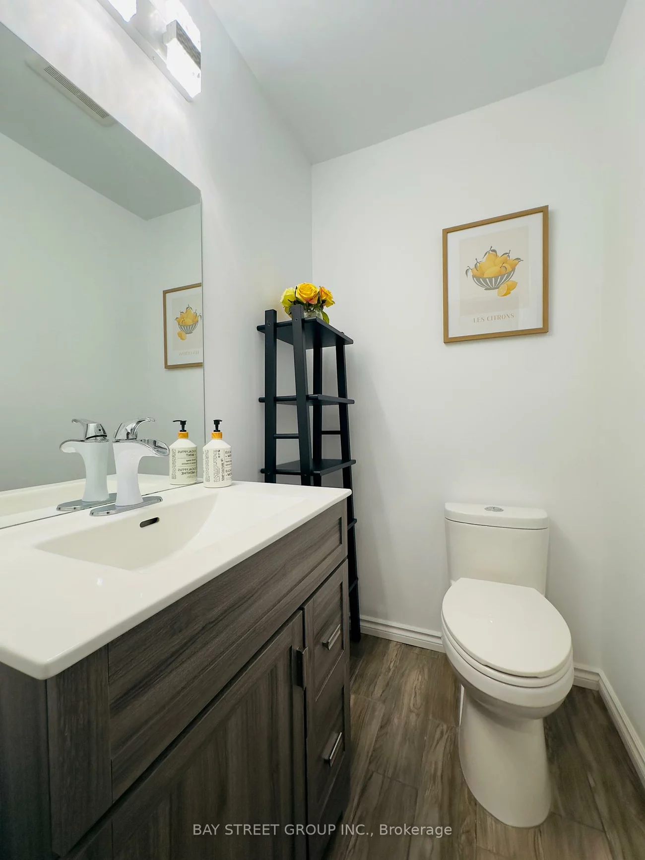 7, San Marko, East Woodbridge, Vaughan