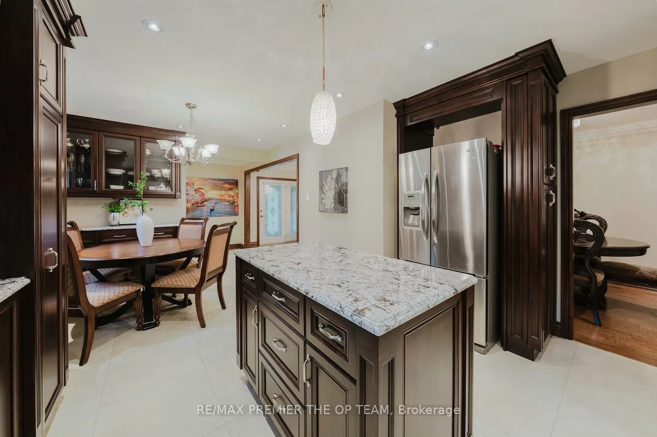 11, Imperial, East Woodbridge, Vaughan