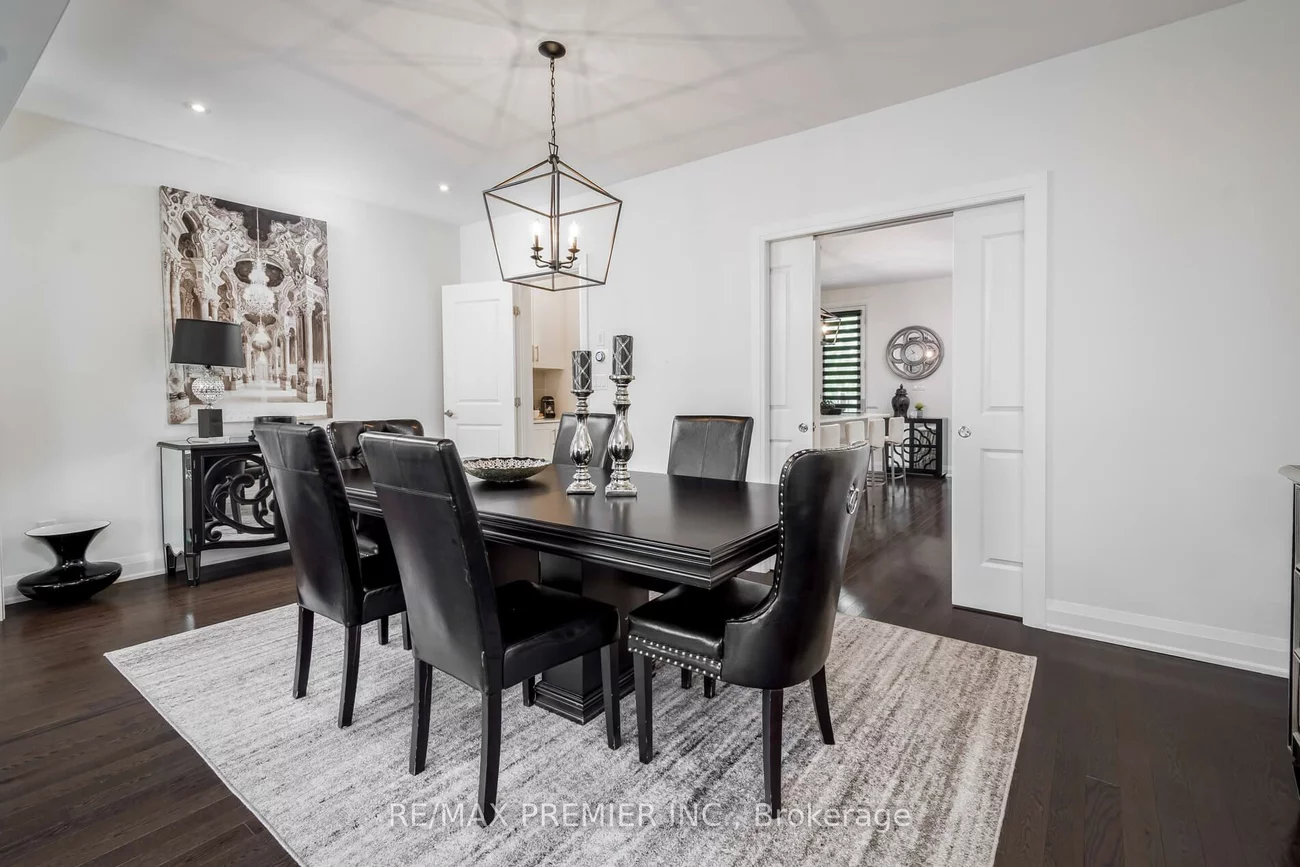 89, Gridiron, Vellore Village, Vaughan