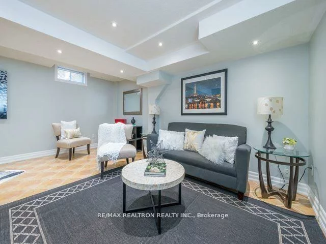 287, Wildberry, Vellore Village, Vaughan