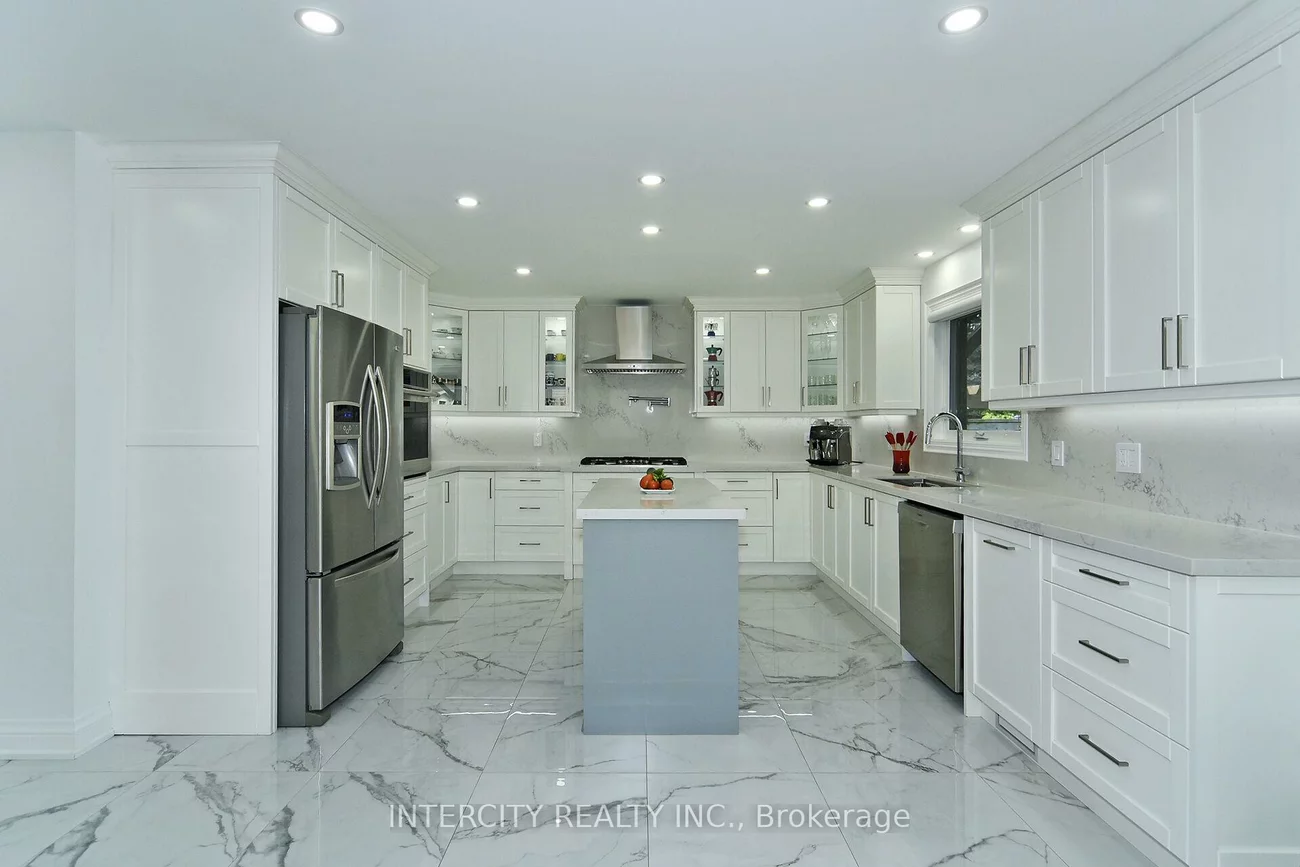 137, Largo, Maple, Vaughan