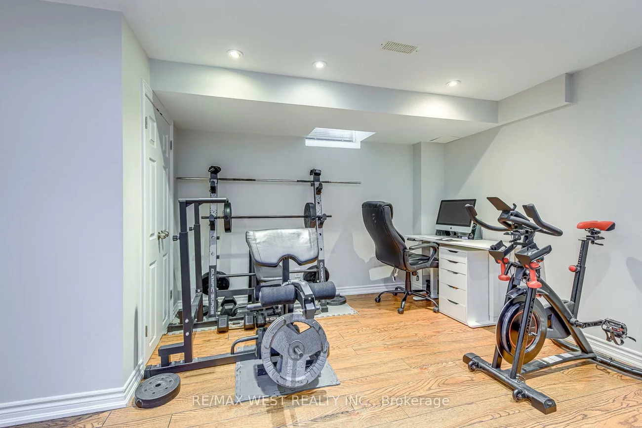 56, Laura Sabrina, Sonoma Heights, Vaughan