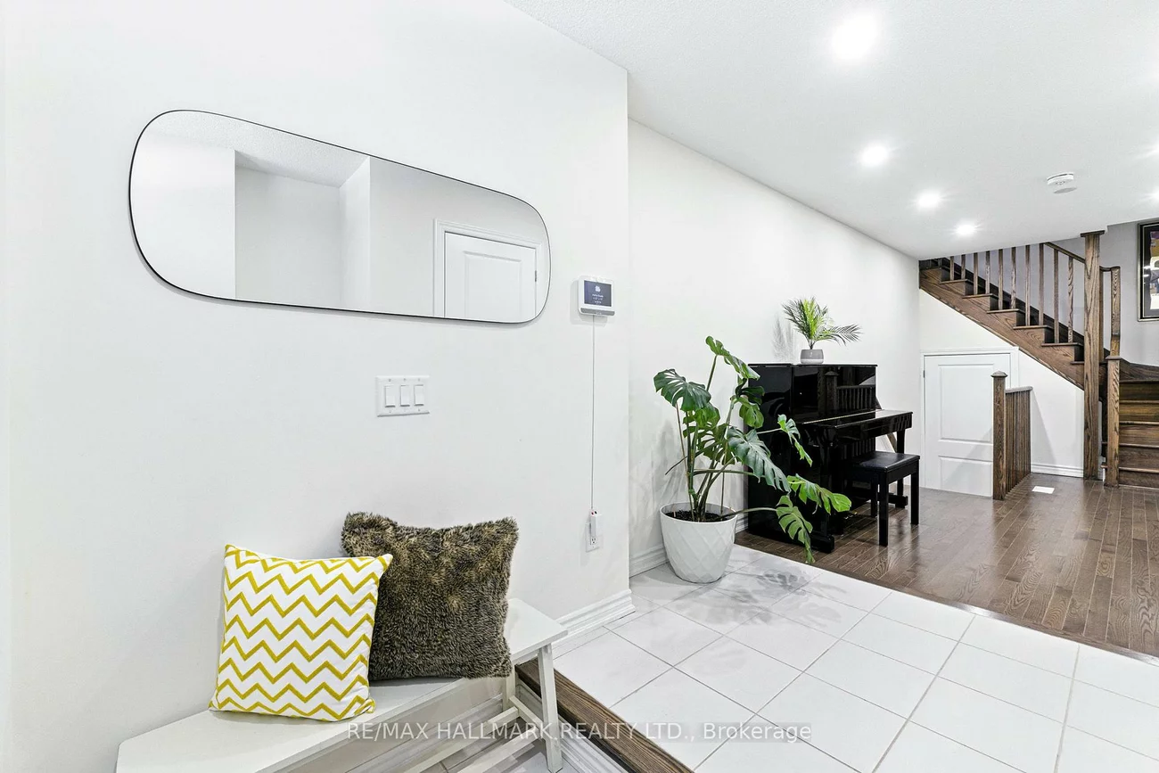 36, Elsinore, Kleinburg, Vaughan