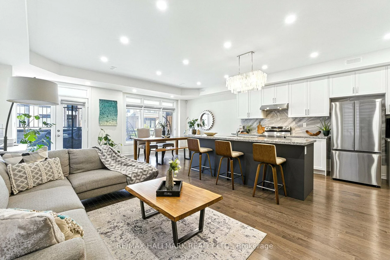 36, Elsinore, Kleinburg, Vaughan