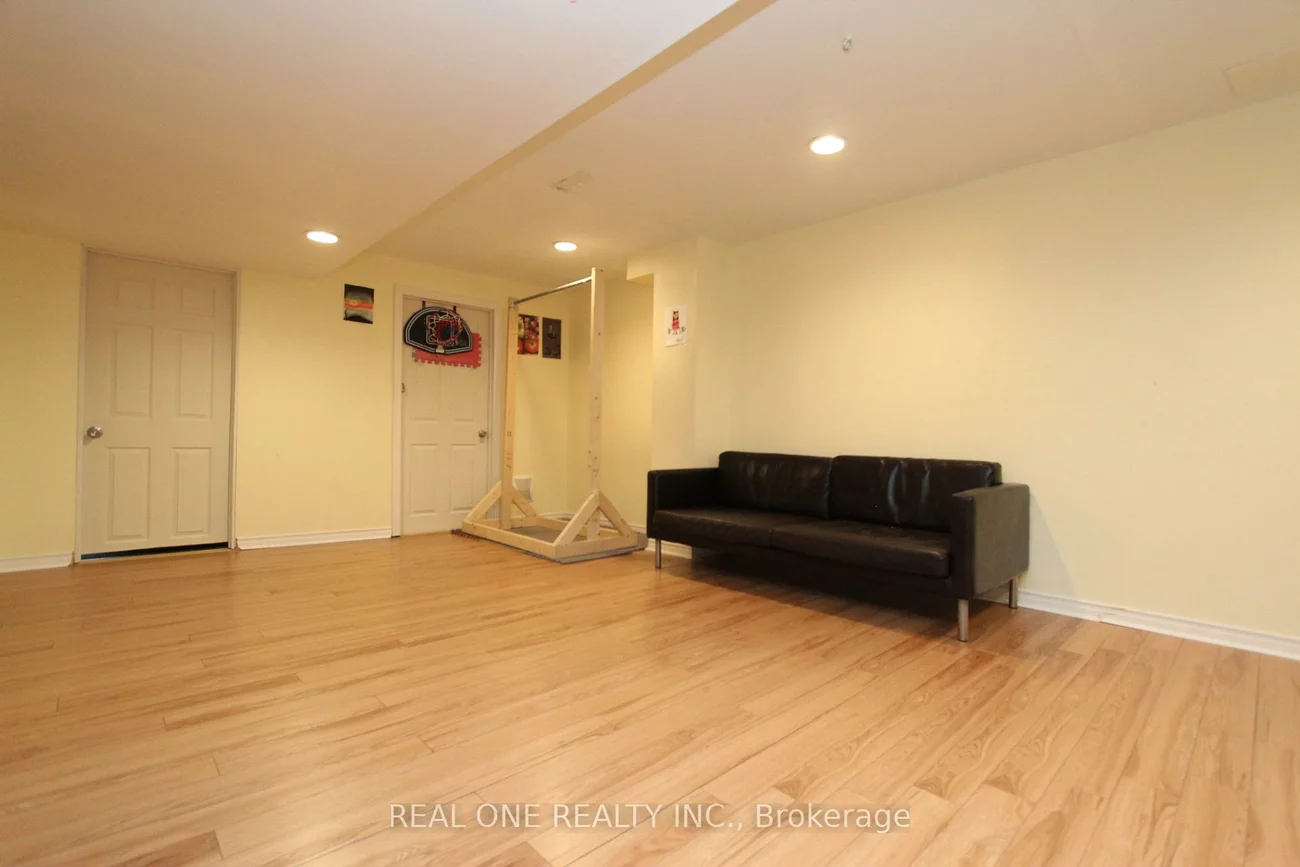 51, Forest Run, Patterson, Vaughan