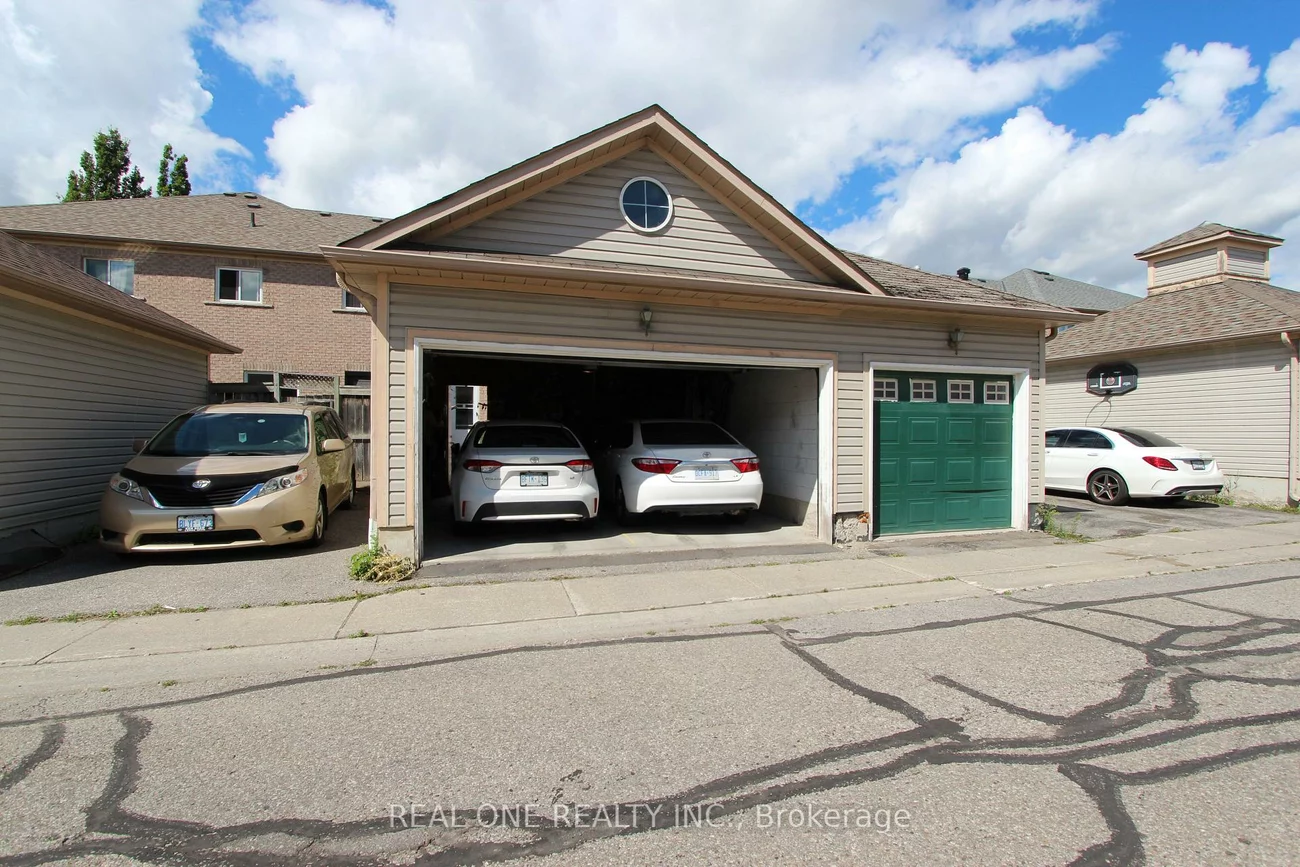 51, Forest Run, Patterson, Vaughan