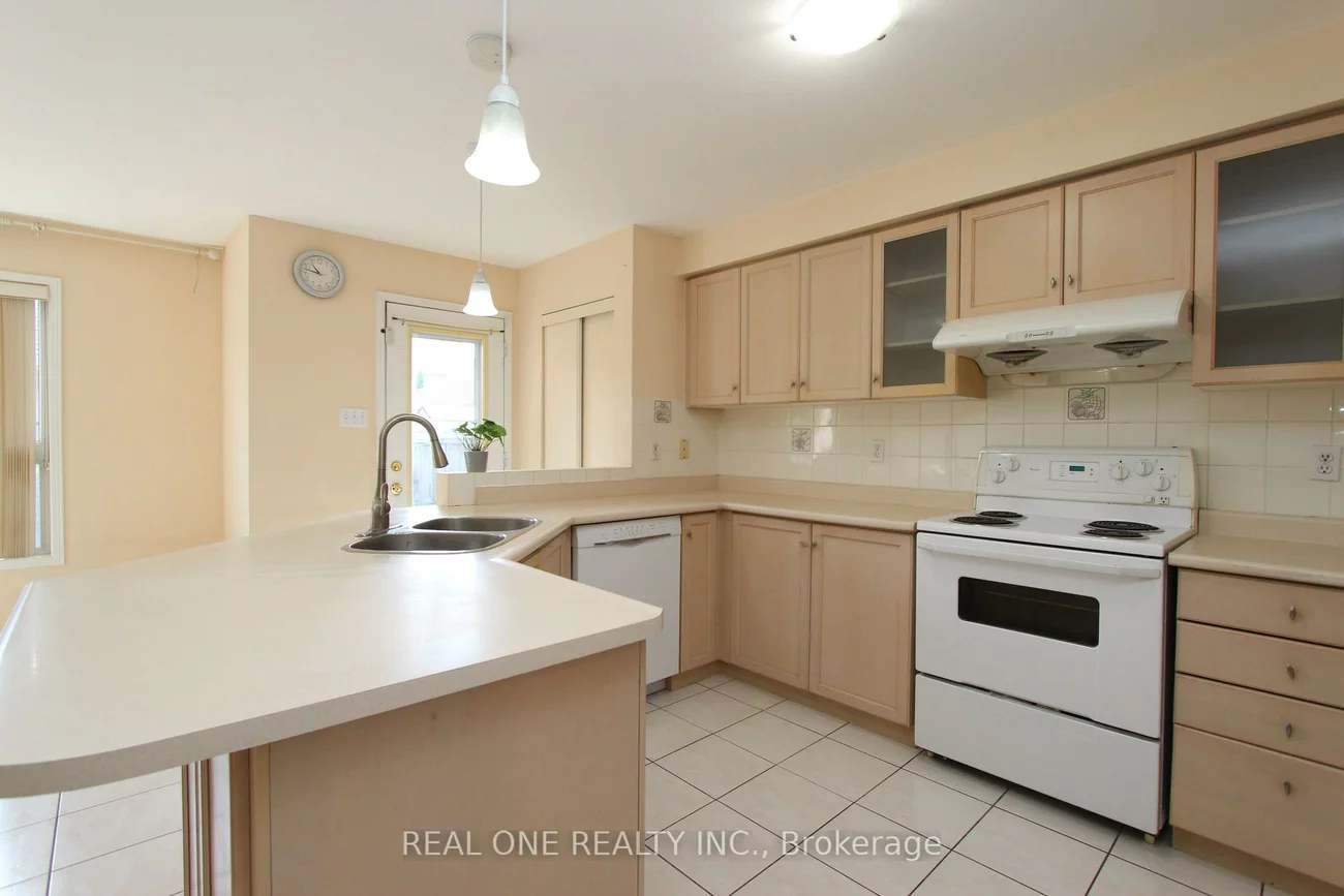 51, Forest Run, Patterson, Vaughan