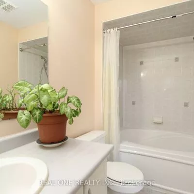 51, Forest Run, Patterson, Vaughan