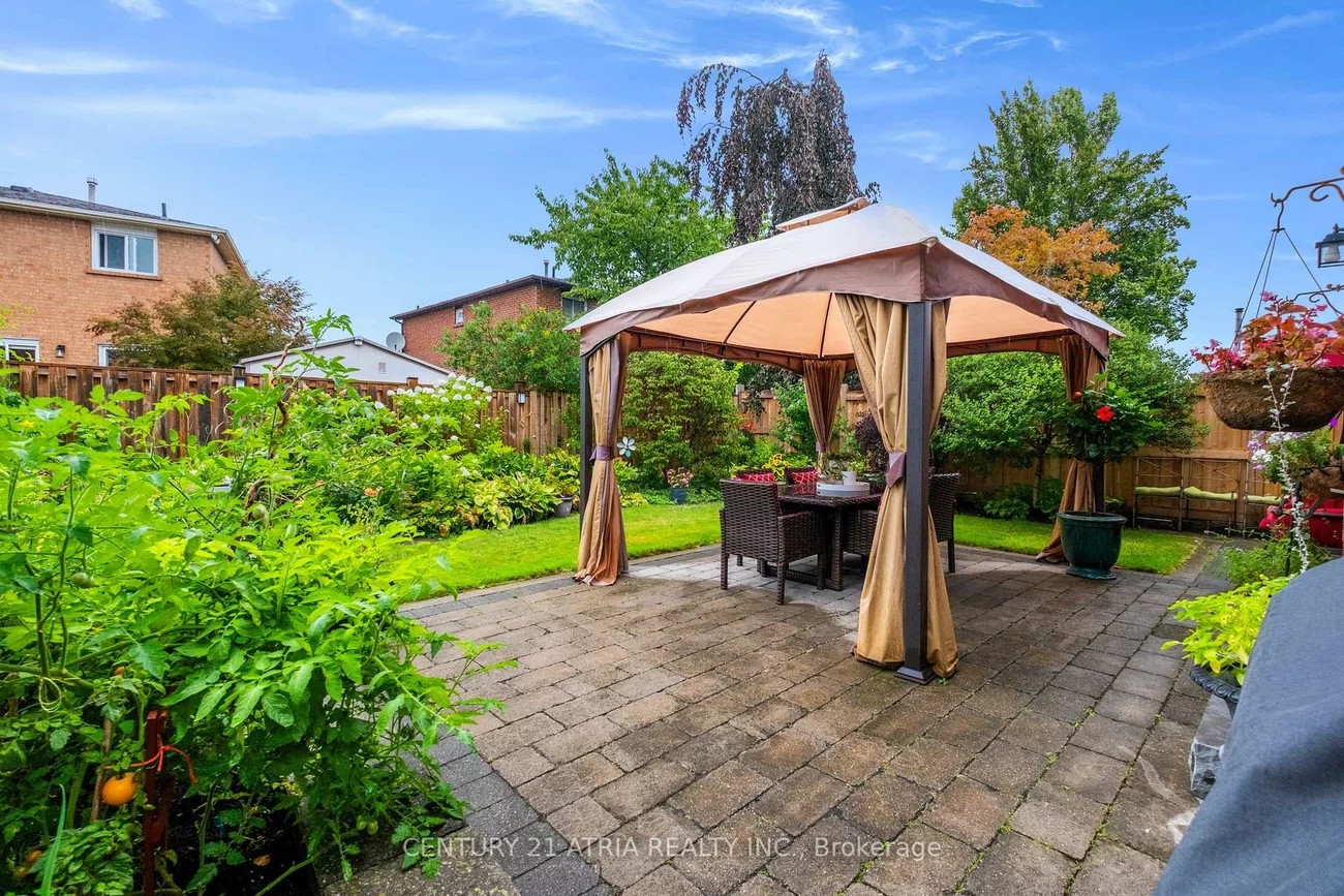 42, Fifefield, Maple, Vaughan