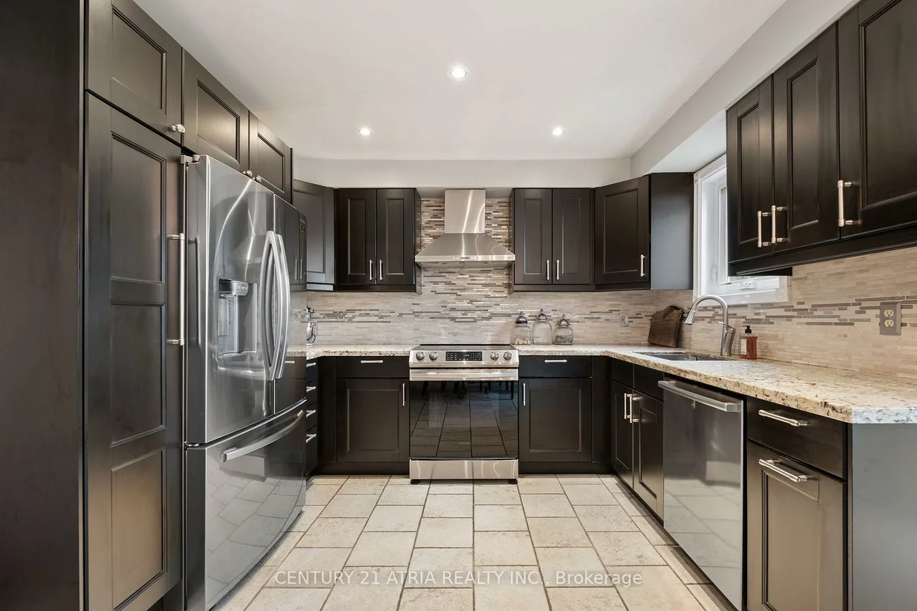 42, Fifefield, Maple, Vaughan