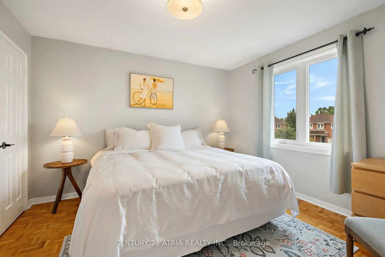 42, Fifefield, Maple, Vaughan