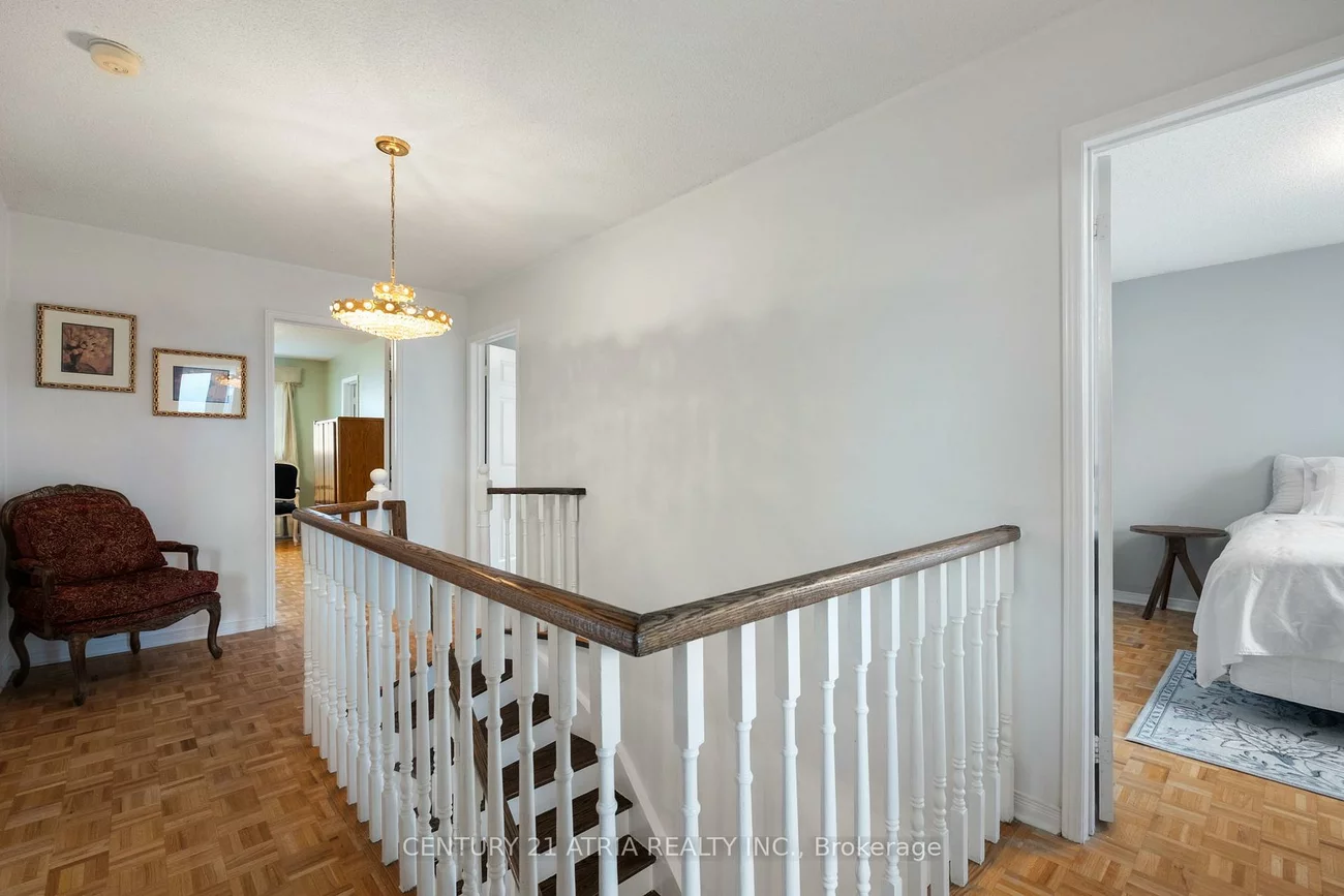 42, Fifefield, Maple, Vaughan