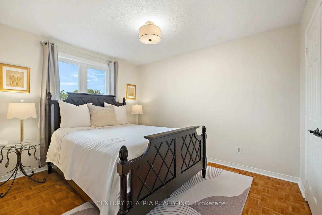 42, Fifefield, Maple, Vaughan